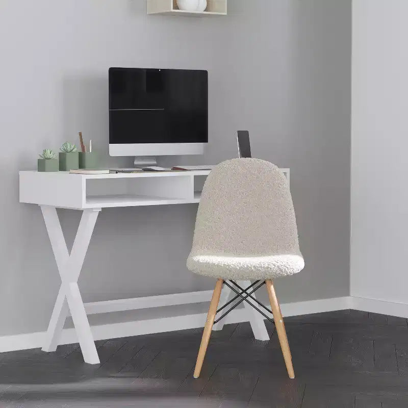 Merrick Lane Lyon Faux Shearling Accent Chair, Modern Accent Chair For Bedroom, Entryway, and Living Room